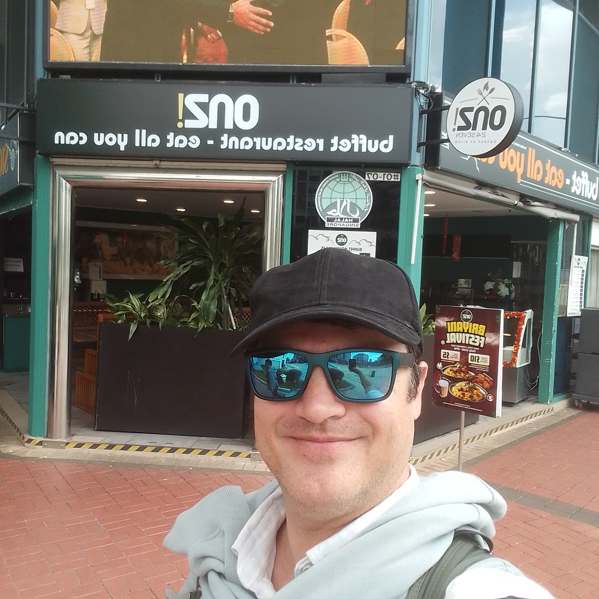 What a $10 Singaporean Buffet Taught Me About Growth in an Inflationary World